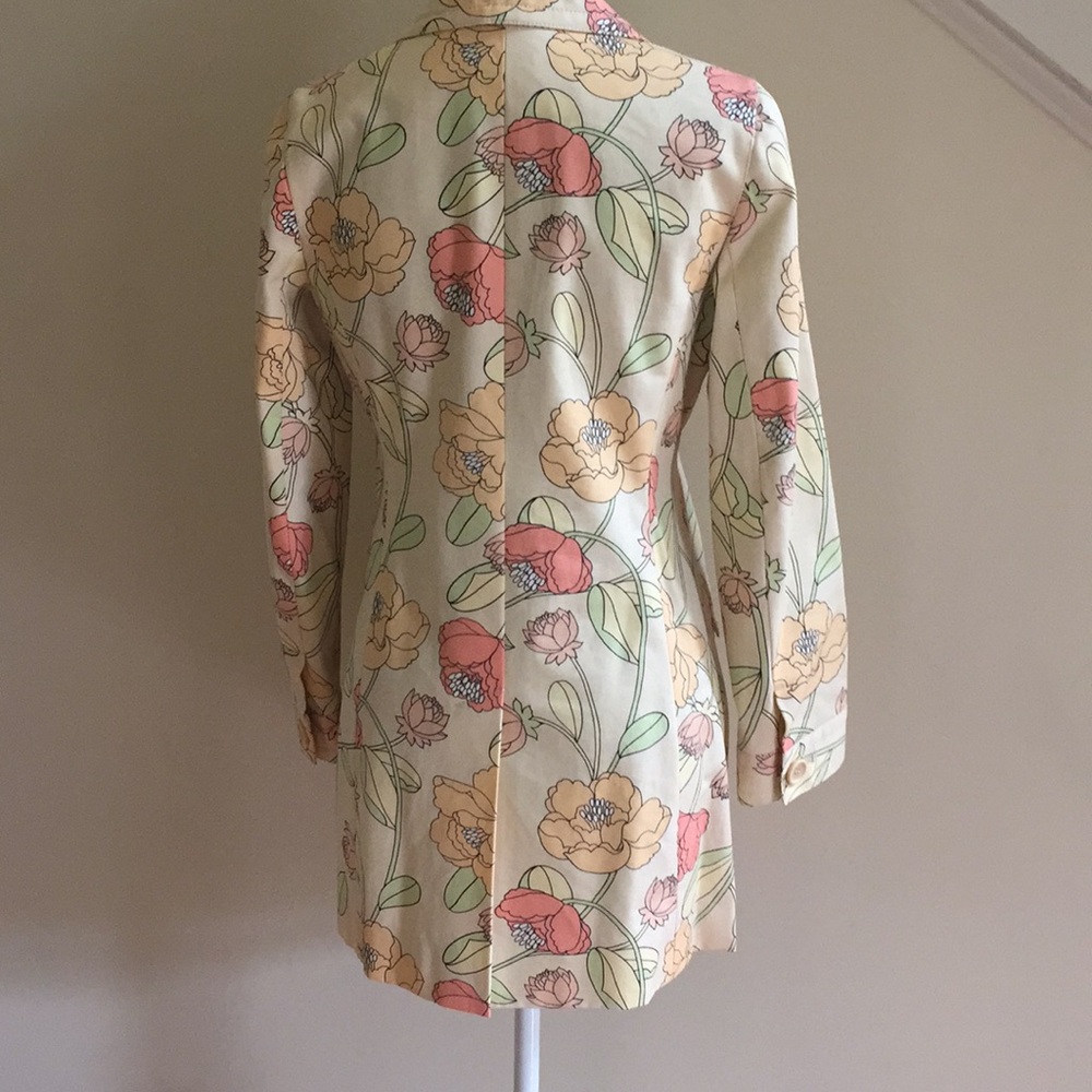 Spring coat - Picture 2 of 3